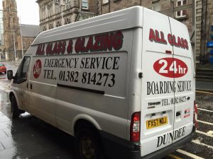 24 hour emergency glaziers